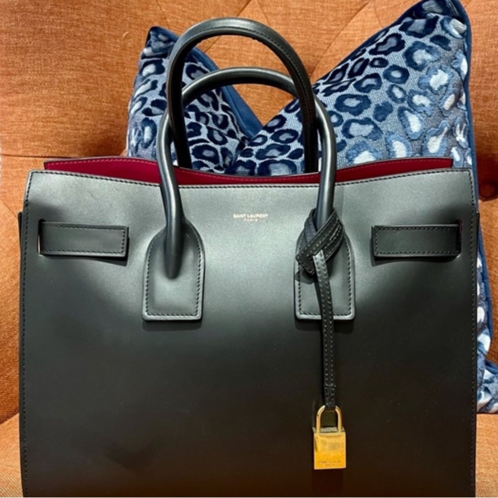 YSL Sac de Jour NM bag - small, smooth leather in Noir with pink lining